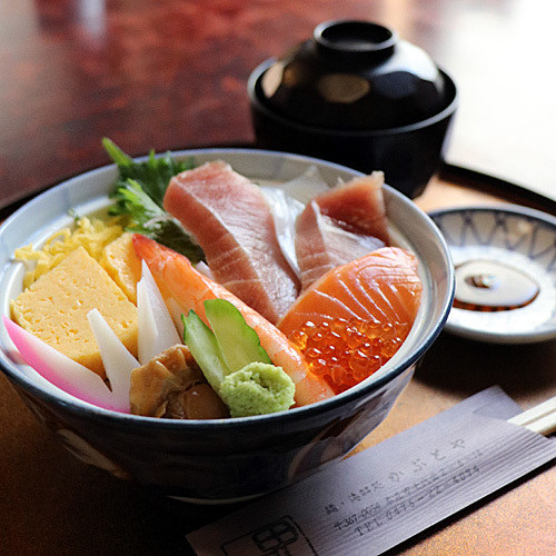 新鮮！海鮮丼！