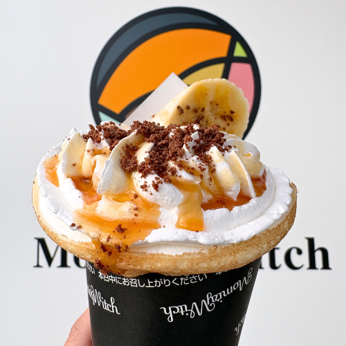 駄菓子屋感覚で寄ってみて♡約90種類のメニューの中で、一番人気はこれ！