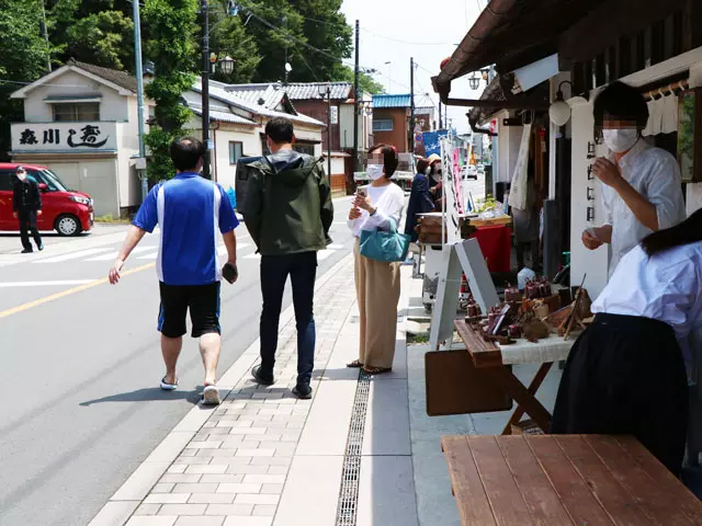 (老若男女問わず、様々な方が遊びに来ていました。)