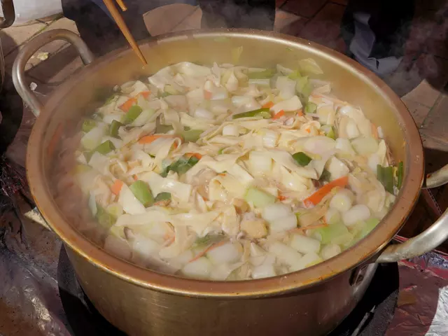 深谷市の郷土料理「煮ぼうとう」