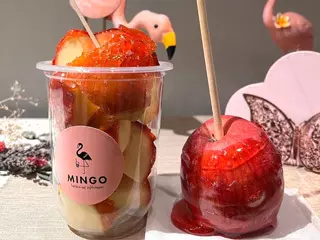MINGO TEA STAND